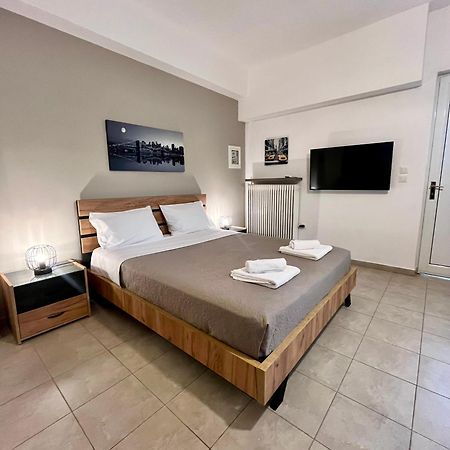 קורופיון Lia'S Luxury Apartment - Near Airport מראה חיצוני תמונה