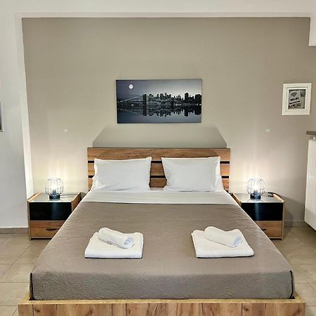 קורופיון Lia'S Luxury Apartment - Near Airport מראה חיצוני תמונה